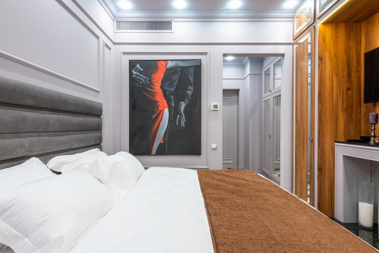 Mr Grey Boutique Hotel Odessa Exterior photo